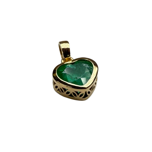 Dije de Esmeralda Natural corte Corazón – Oro 18K | Hecho a Mano en Colombia | Certificado Incluido