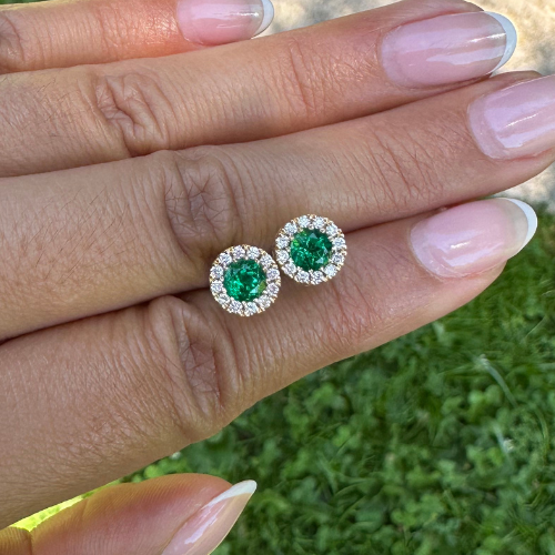 Aretes de Esmeralda y Diamantes en Oro 18K – Diseño Clásico Redondo | Certificado | Hechos a Mano en Colombia